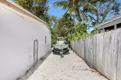 10 Dolphin Road, Key Largo, FL 33037 - Photo 45