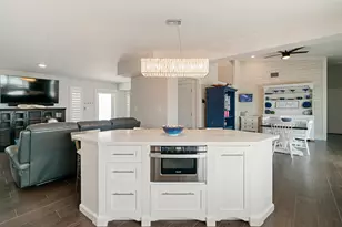 215 Wildwood Cir, Key Largo, FL 33037 - Photo 19