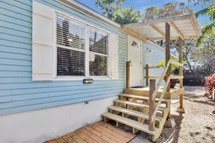 11 Oakwood Ave, Key Largo, FL 33037 - Photo 3