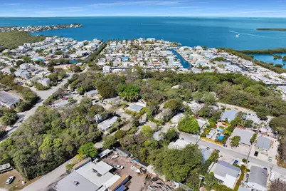 11 Oakwood Avenue, Key Largo, FL 33037 - Photo 33