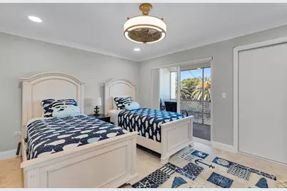 100 Iroquois Drive #5, Islamorada, FL 33036 - Photo 9