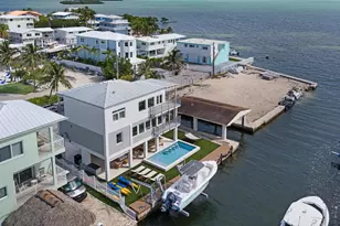 704 Grouper Ln, Key Largo, FL 33037 - Photo 3