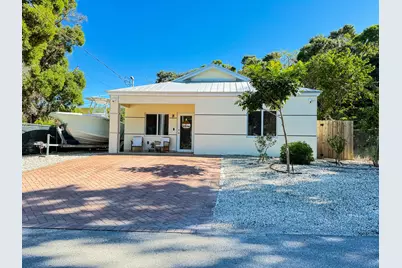 38 Coral Way, Key Largo, FL 33037 - Photo 1