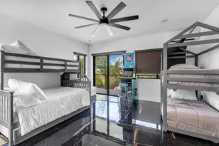 32 N Bounty Ln, Key Largo, FL 33037 - Photo 47