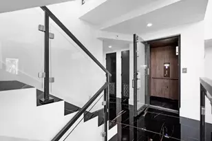 32 N Bounty Ln, Key Largo, FL 33037 - Photo 29