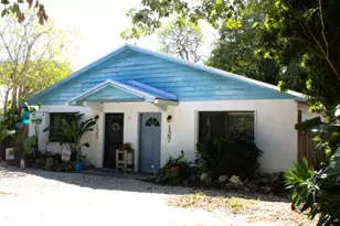 125 127 Casa Ct Dr, Tavernier, FL 33070 - Photo 3