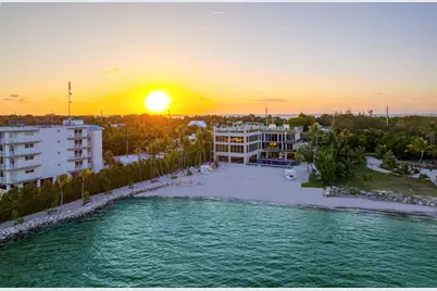 82719 Old Highway, Upper Sugarloaf Key, FL 33036 - Photo 35