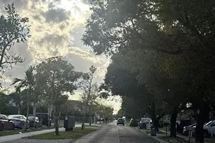 669 SW 11th St, Florida City, FL 33034 - Photo 3