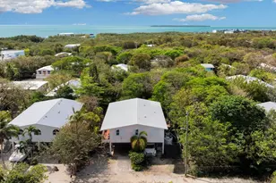 181 Dove Lake Dr, Tavernier, FL 33070 - Photo 1