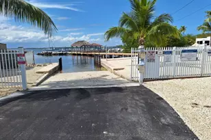 108 W Avenue A, Key Largo, FL 33037 - Photo 11