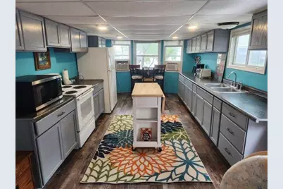 108 W Avenue A, Key Largo, FL 33037 - Photo 3