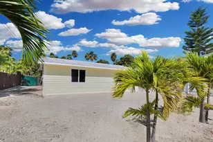 417 95th St, Marathon, FL 33050 - Photo 11