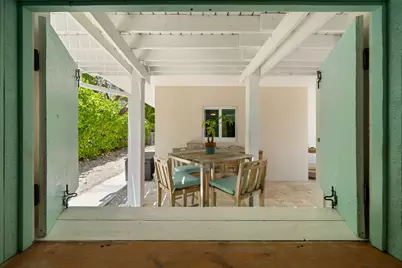 137 Cortez Drive, Upper Sugarloaf Key, FL 33036 - Photo 5
