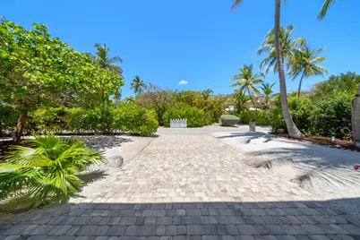 137 Cortez Drive, Upper Sugarloaf Key, FL 33036 - Photo 63