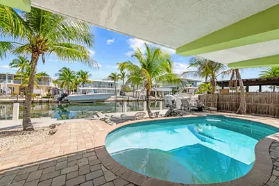 189 Ocean Drive, Upper Sugarloaf Key, FL 33070 - Photo 13