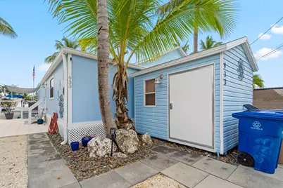 933 Tropical Lane, Key Largo, FL 33037 - Photo 3
