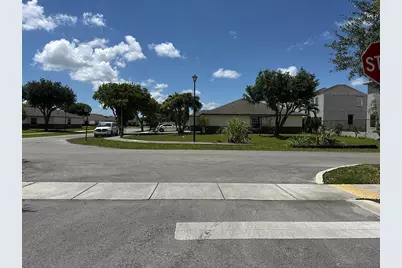 786 SW 12th Street, Florida City, FL 33034 - Photo 3