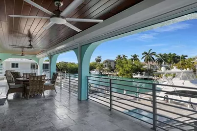 232 W Seaview Drive, Duck Key, FL 33050 - Photo 35