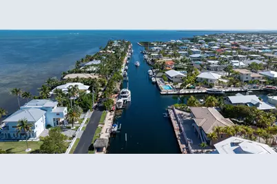 483 Bahia Avenue, Key Largo, FL 33037 - Photo 11
