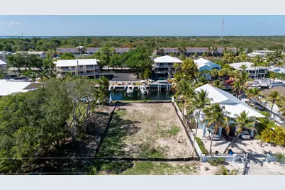 483 Bahia Avenue, Key Largo, FL 33037 - Photo 5