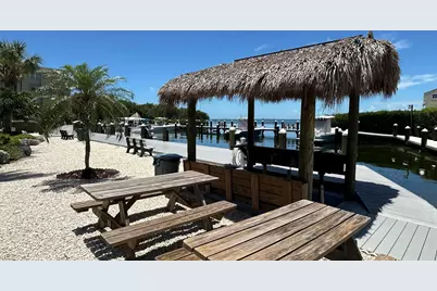 88500 Overseas Highway #APT 424, Upper Sugarloaf Key, FL 33070 - Photo 19