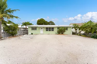 97 Marina Avenue, Key Largo, FL 33037 - Photo 1