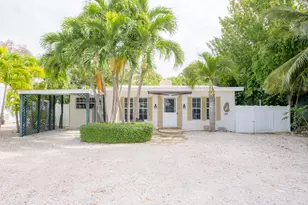 917 Lobster Ln, Key Largo, FL 33037 - Photo 1