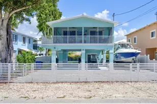 48 N Marlin Ave, Key Largo, FL 33037 - Photo 1