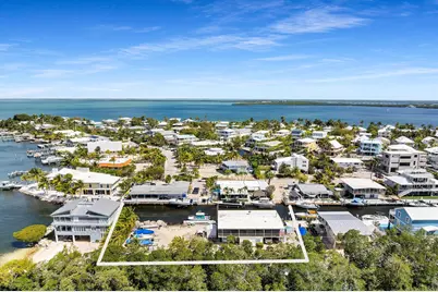 58 S Blackwater Lane, Key Largo, FL 33037 - Photo 1