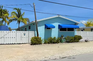 211 Banyan Ln, Tavernier, FL 33070 - Photo 1