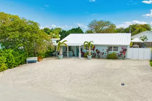 136 1st Rd, Key Largo, FL 33037 - Photo 1