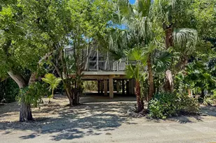 110 Artic Ave, Tavernier, FL 33070 - Photo 1