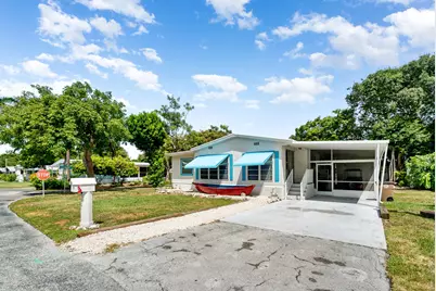 701 N Emerald Drive, Key Largo, FL 33037 - Photo 1