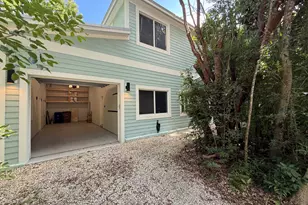 809 Miramar Dr Dr, Key Largo, FL 33037 - Photo 1