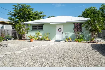 173 Pearl Avenue, Tavernier, FL 33070 - Photo 1