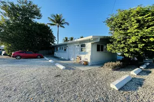 195 Gardenia St, Upper Sugarloaf Key, FL 33070 - Photo 1