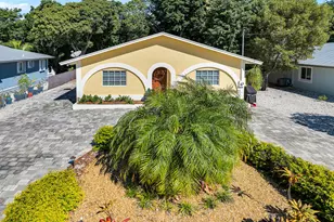 206 Dove Lake Dr, Tavernier, FL 33070 - Photo 1