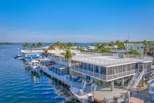 233 Ann Bonny Dr, Key Largo, FL 33037 - Photo 1