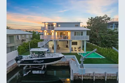 215 Wildwood Circle, Key Largo, FL 33037 - Photo 1