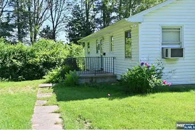 70 Davis Road, Franklin, NJ 07416 - Photo 1