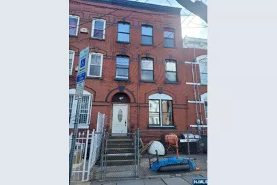 23 Wakeman Avenue, Newark, NJ 07104 - Photo 1