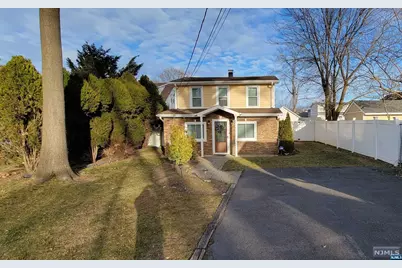 61 10th Avenue, Hawthorne, NJ 07506 - Photo 1