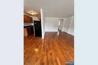 161 18th Street 3C #3C, Union City, NJ 07087 - Photo 11