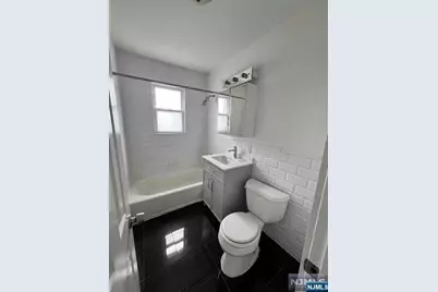 161 18th Street 3C #3C, Union City, NJ 07087 - Photo 15