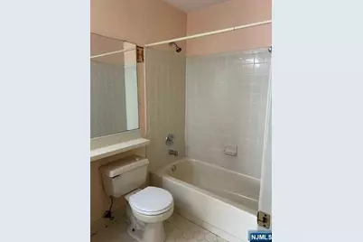 91 Callahan Court, Newark, NJ 07103 - Photo 7