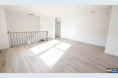 678-680 E 23rd Street, Paterson, NJ 07504 - Photo 9