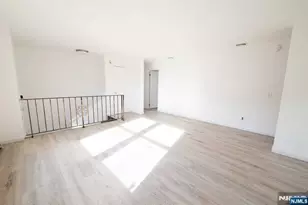 678-680 E 23rd St, Paterson, NJ 07504 - Photo 9