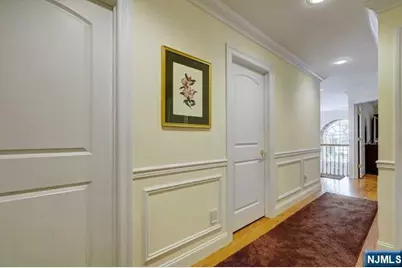 604 Abbott Avenue, Ridgefield, NJ 07657 - Photo 13