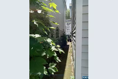 69 Hobson Street, Newark, NJ 07112 - Photo 7