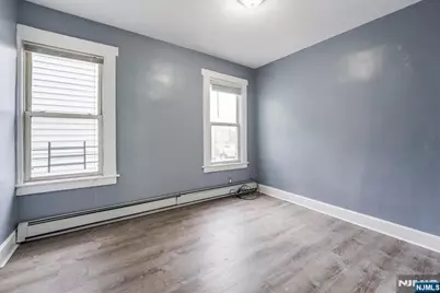 126 N 14th Street, East Orange, NJ 07017 - Photo 13